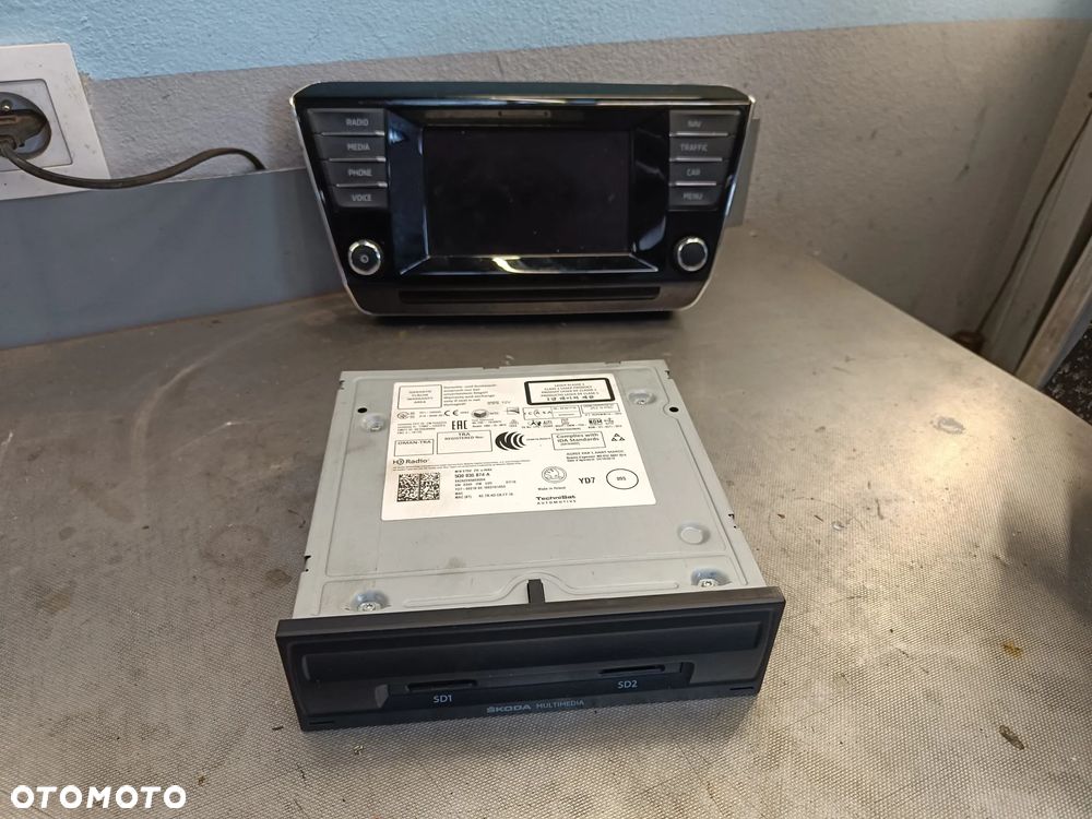 Radio Skoda Superb 3 III Wyświetlacz Jednostka Nawigacja  3V0919605A 5Q0035874A - 1