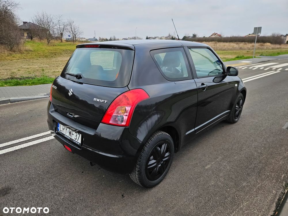 Suzuki Swift 1.3 Classic - 7