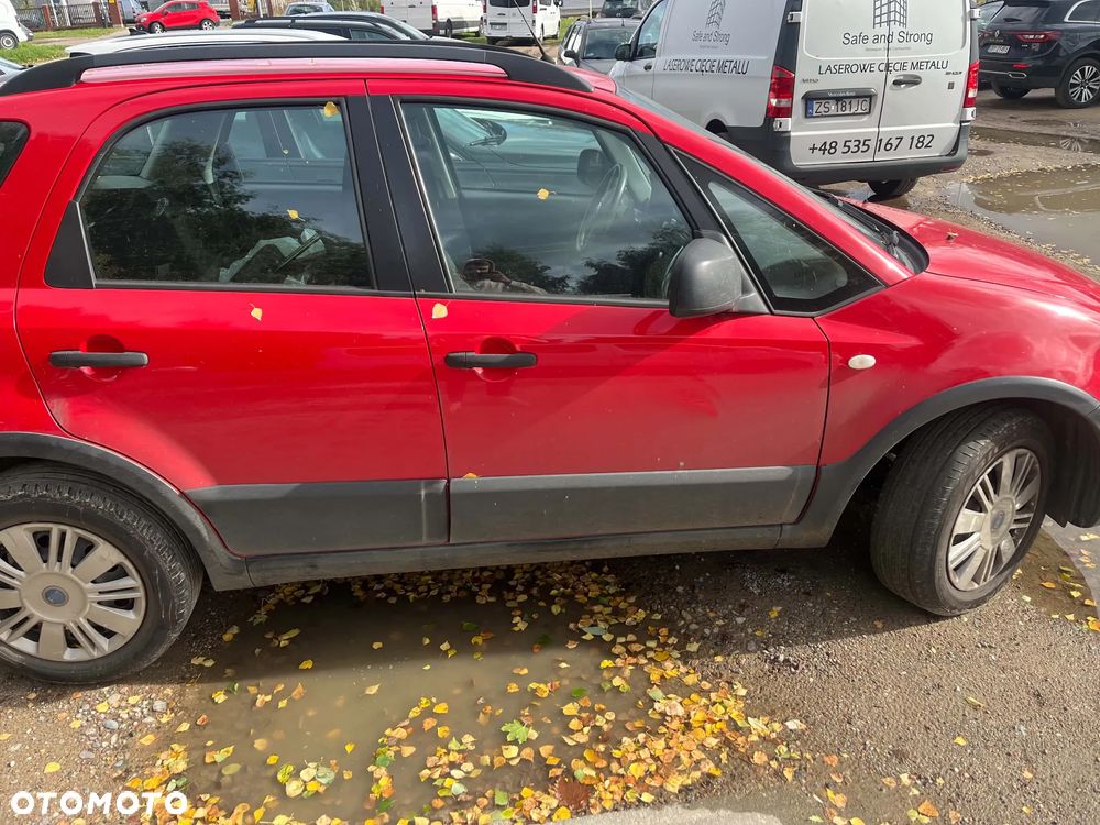 Fiat Sedici - 9
