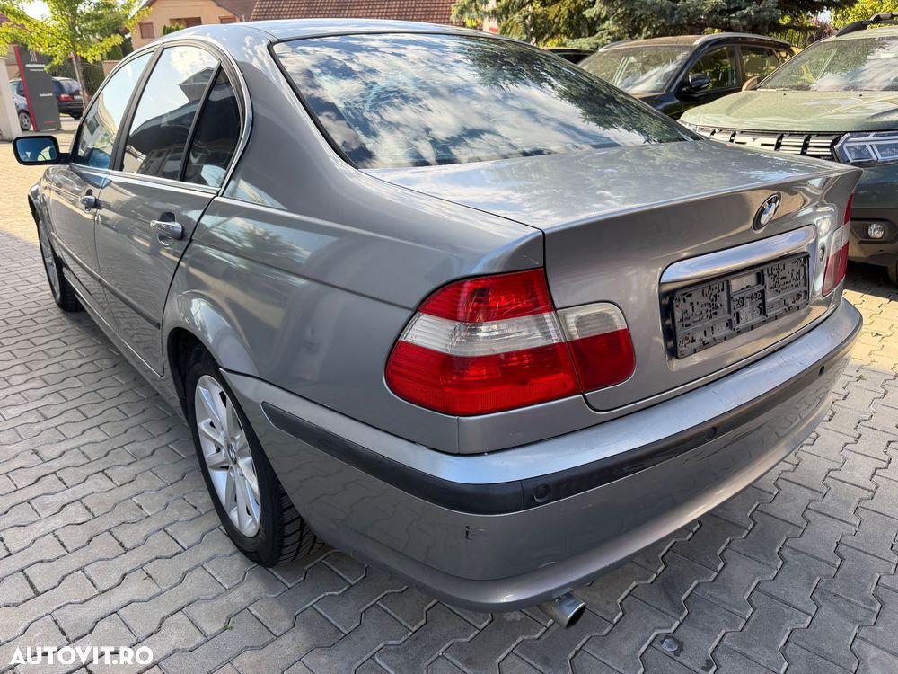 BMW Seria 3 316i Edition Sport - 4