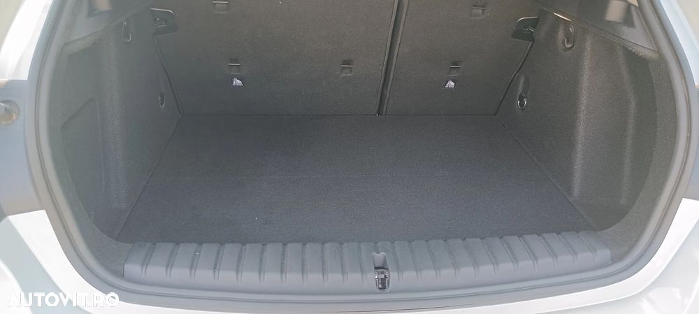 BMW Seria 1 118i Edition Metropolitan - 25
