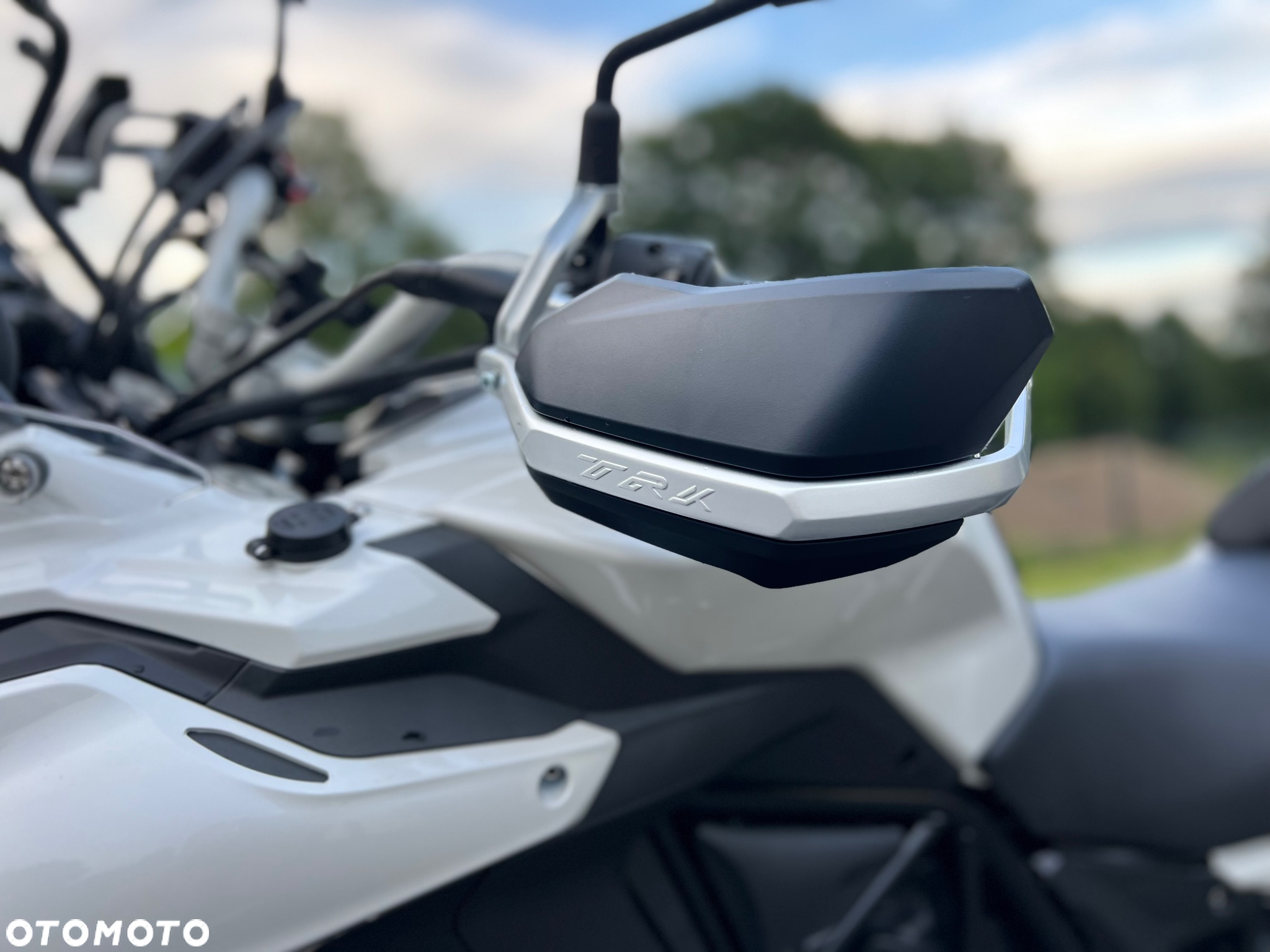 Benelli TRK 502 - 16