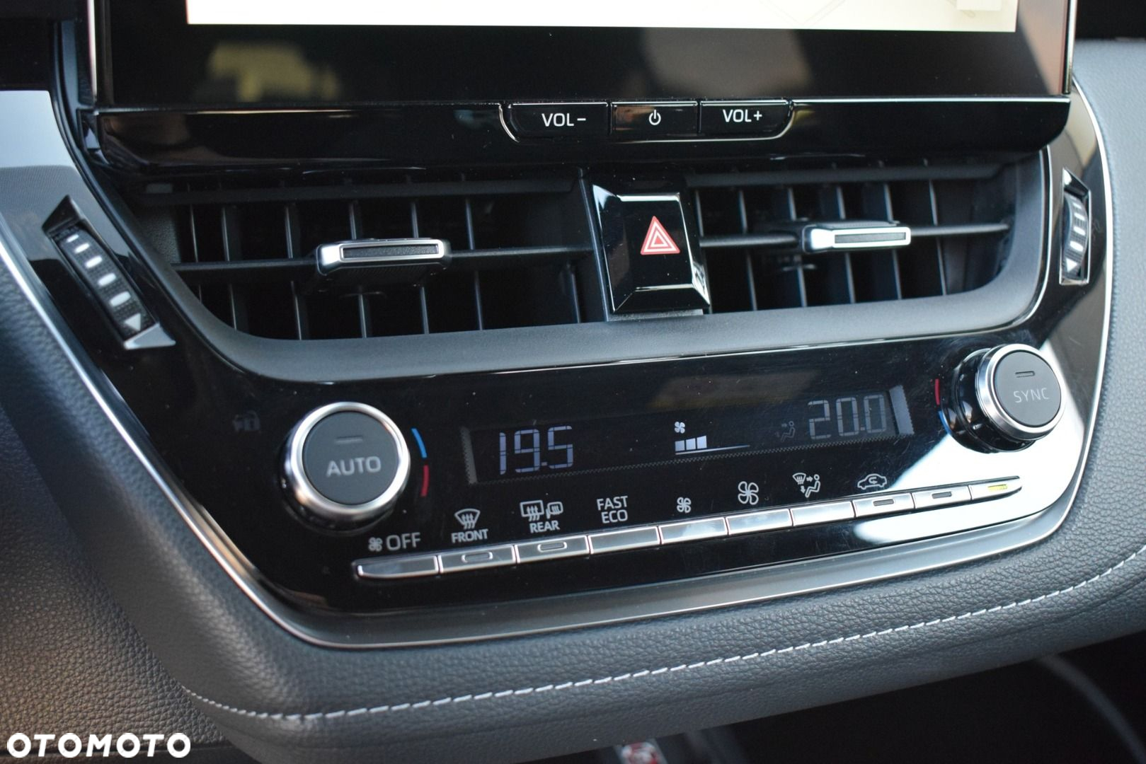 Toyota Corolla - 20