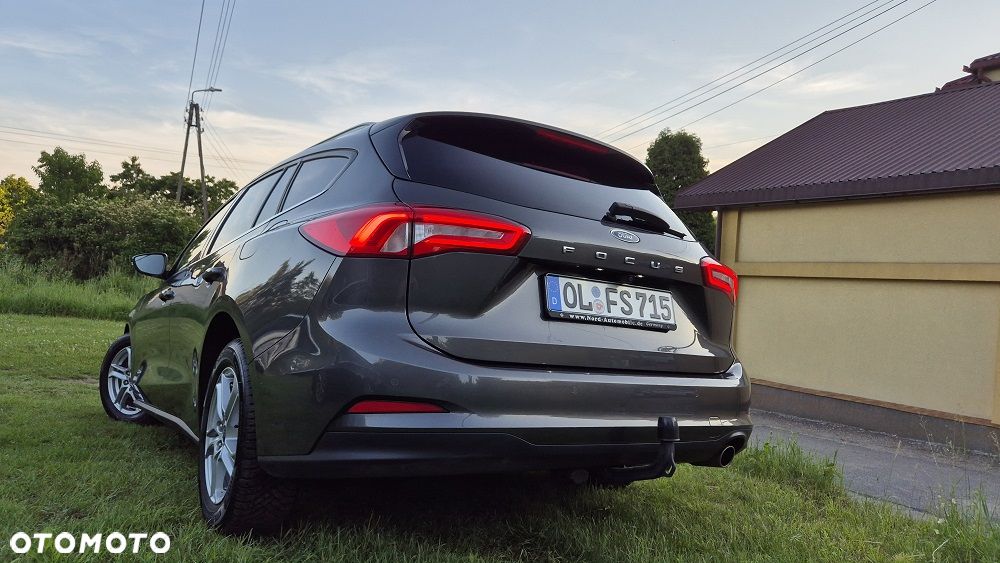 Ford Focus 1.5 EcoBlue STart-Stopp-System TITANIUM - 4