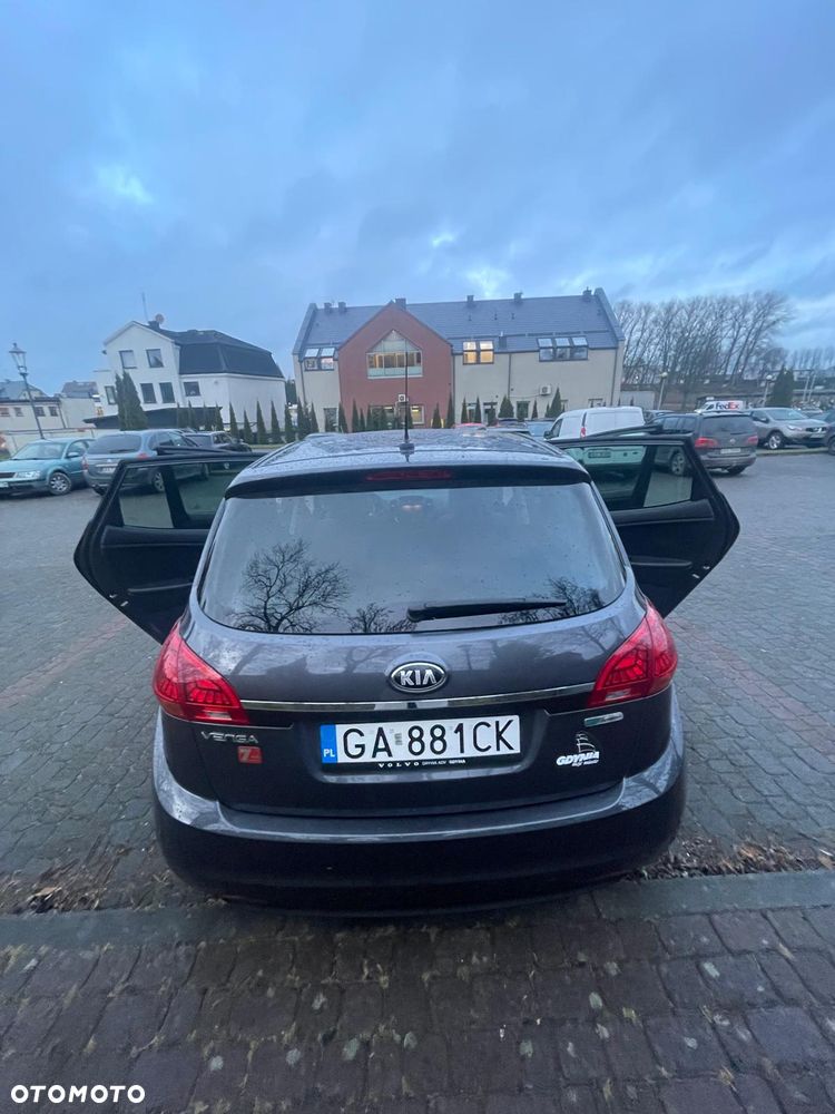 Kia Venga 1.6 Smart - 9