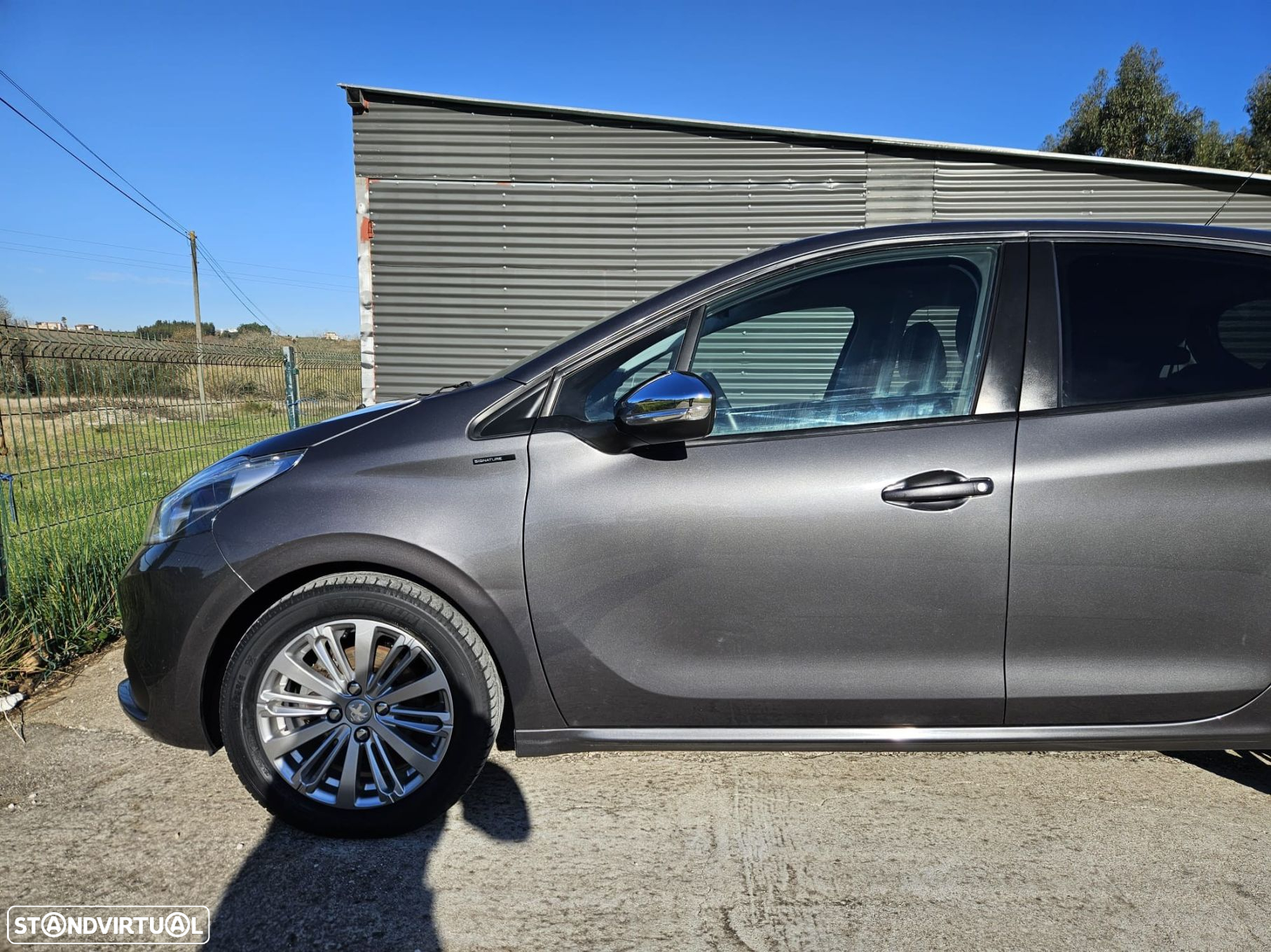 Peugeot 208 1.2 PureTech Signature - 14