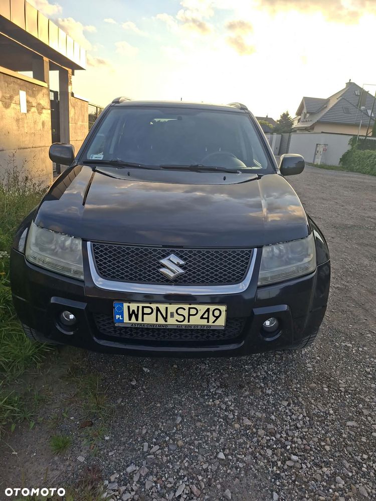 Suzuki Grand Vitara 2.0 - 1