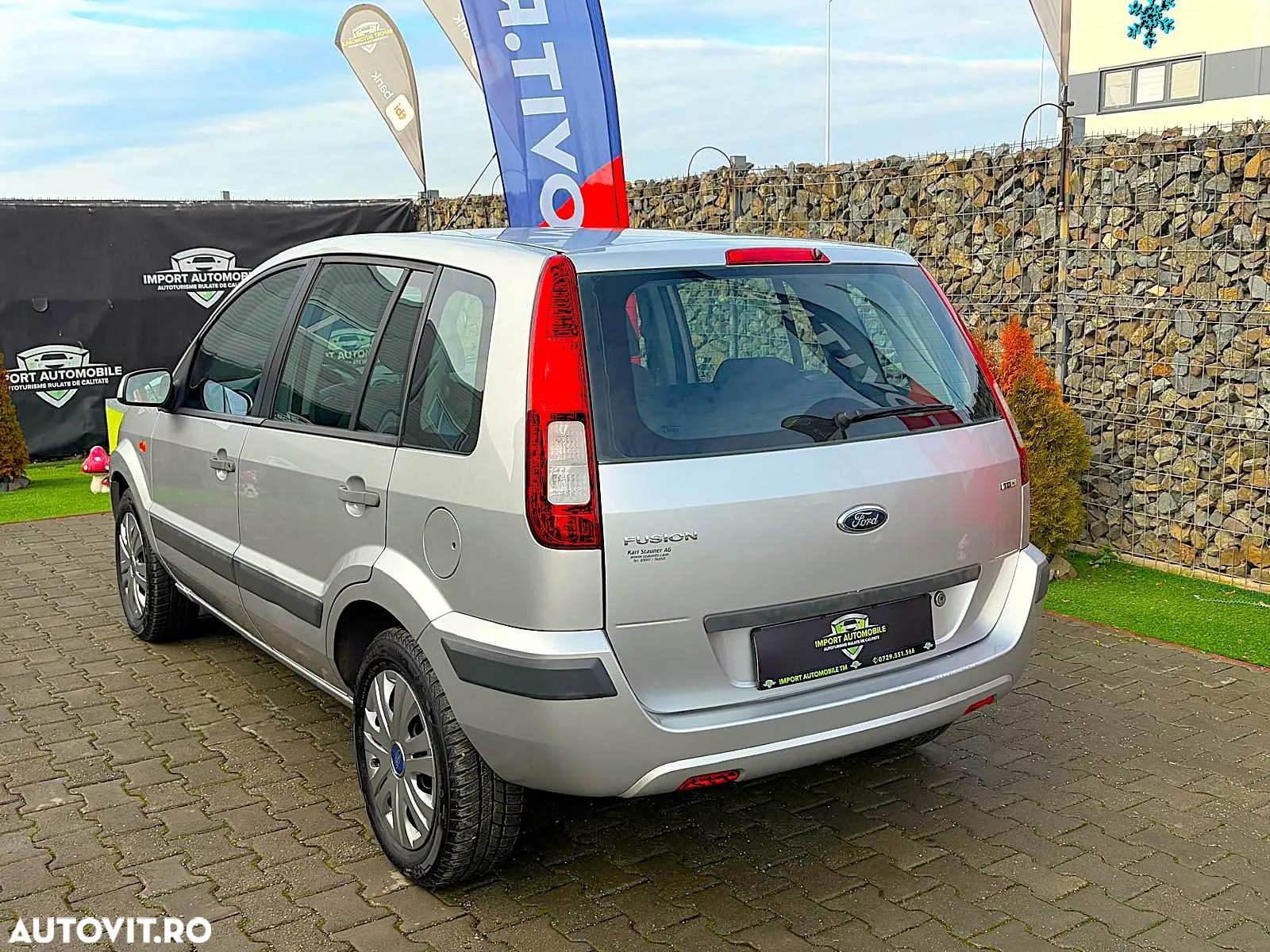 Ford Fusion - 6
