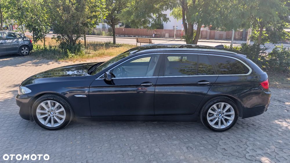 BMW Seria 5 530d xDrive - 6