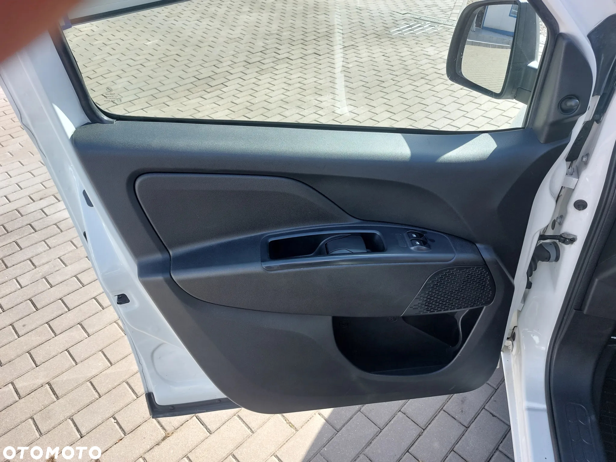 Fiat Doblo 1.6 MJ Active - 10
