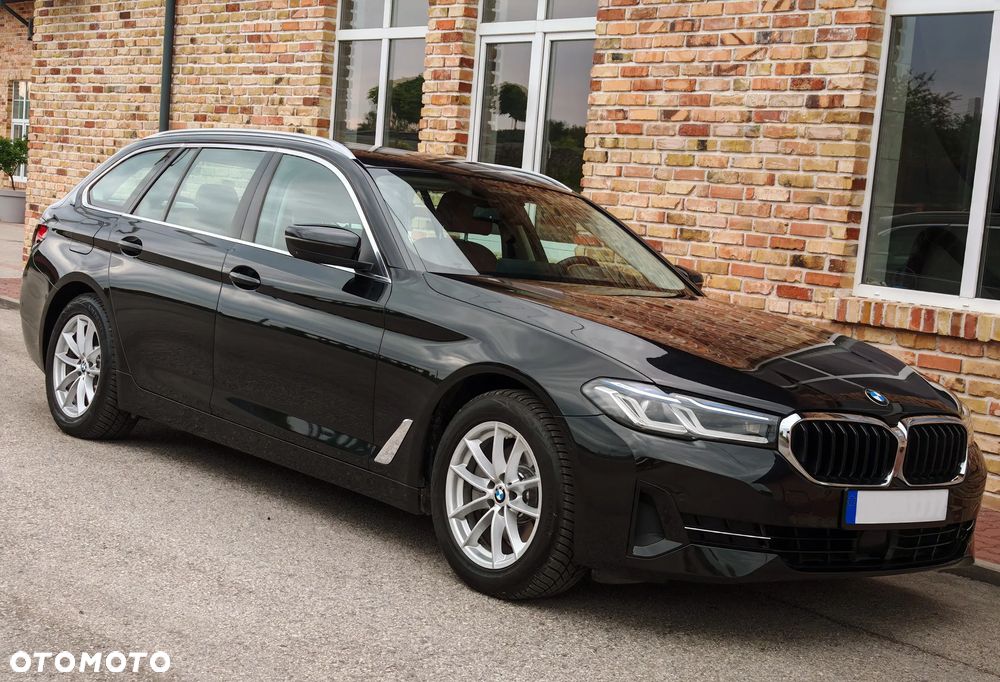 BMW Seria 5 520d Luxury Line - 10
