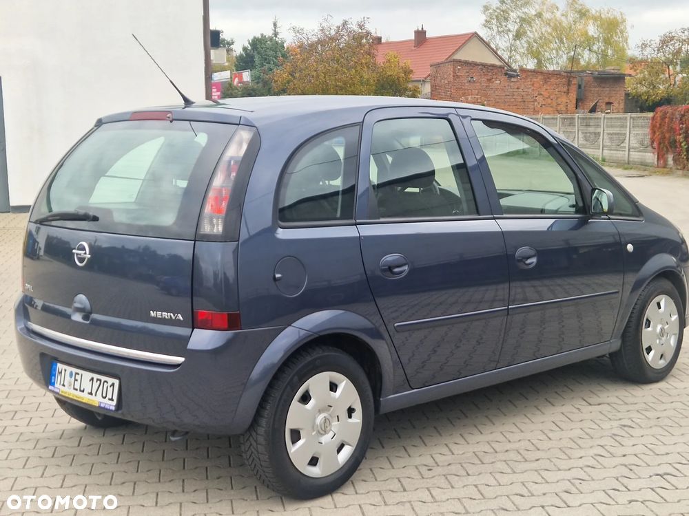 Opel Meriva 1.6 16V Cosmo - 10