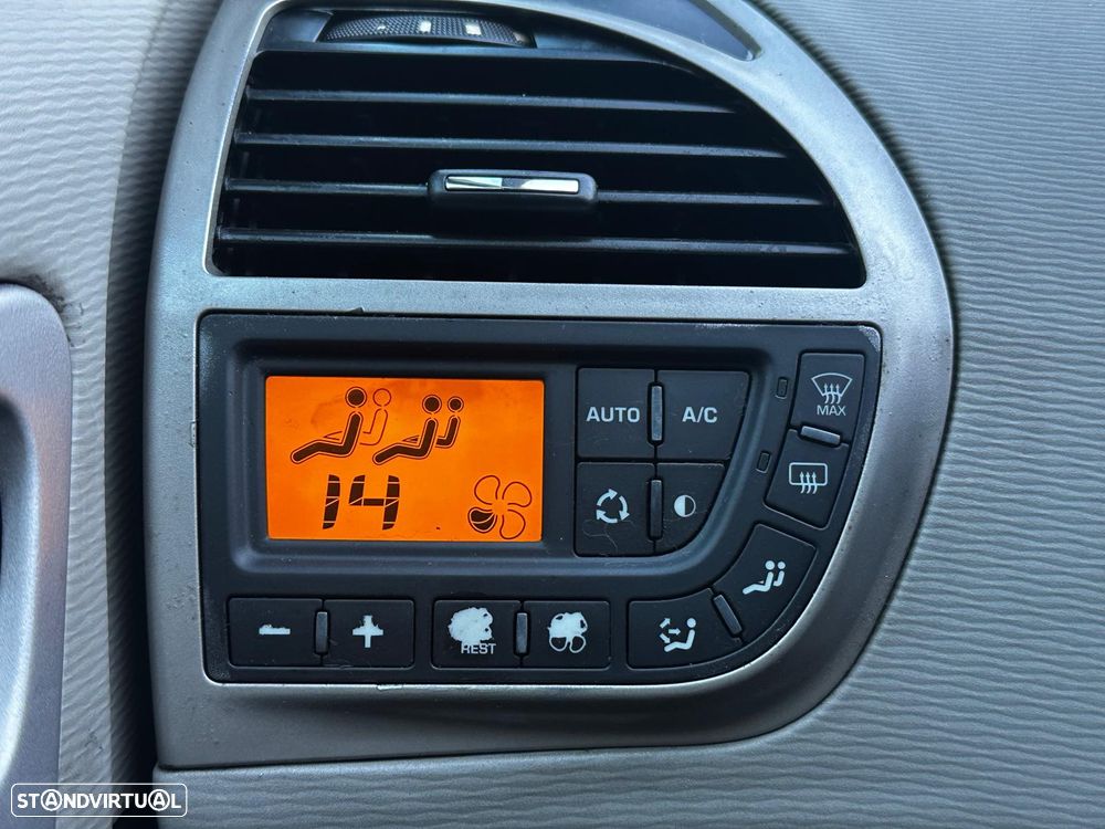 Citroën C4 Grand Picasso 1.6 HDi FAP Exclusive - 14