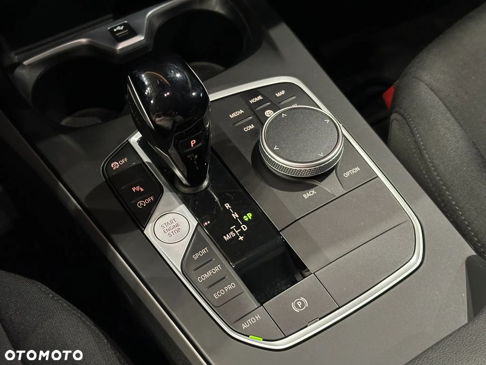 BMW Seria 1 118i Advantage - 17