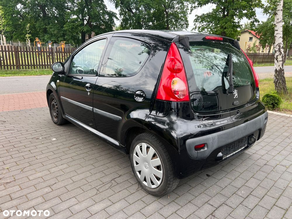 Peugeot 107 70 Urban Move - 4