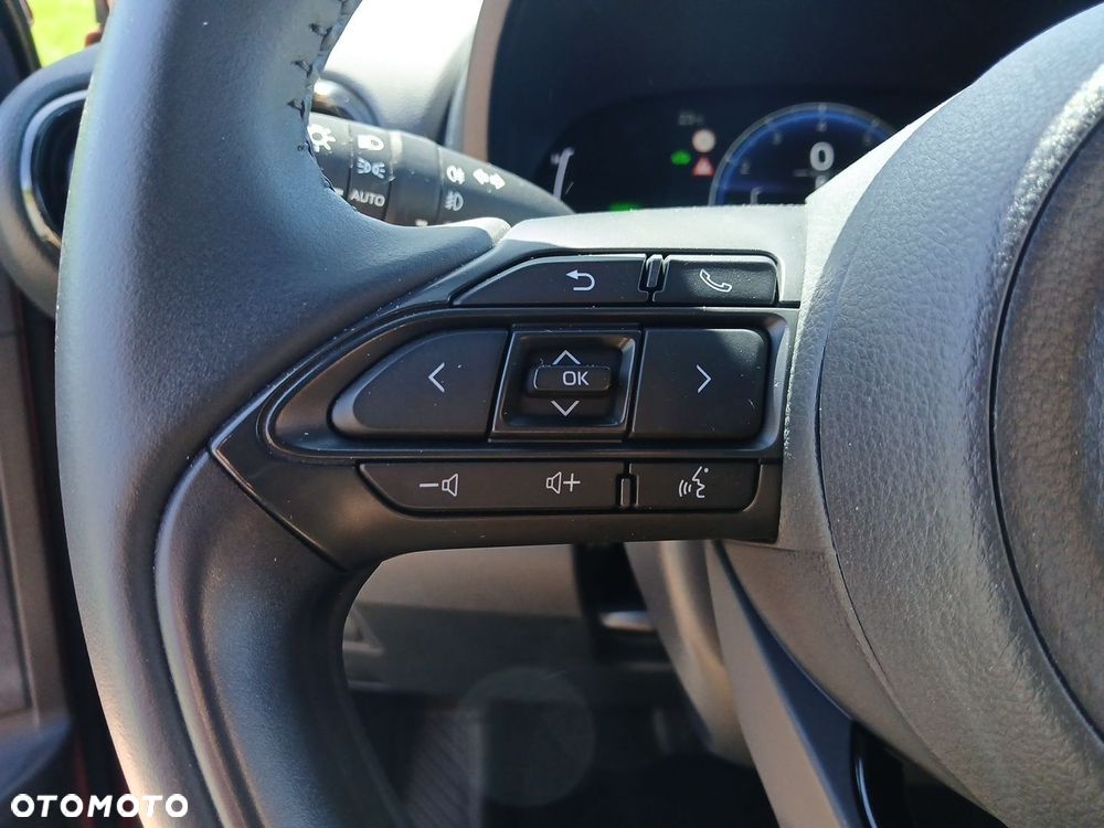 Toyota Yaris Cross Hybrid 1.5 Style - 28