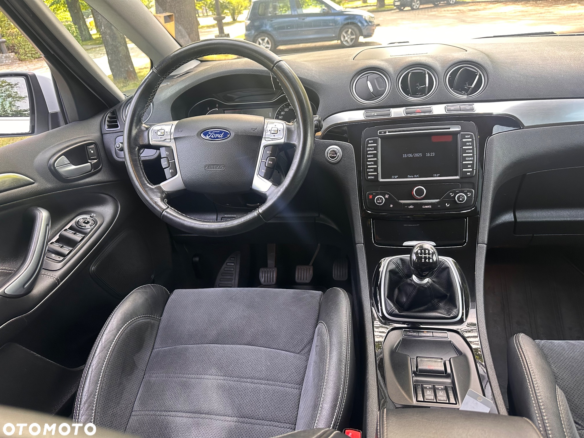 Ford S-Max 2.0 TDCi DPF Titanium - 20