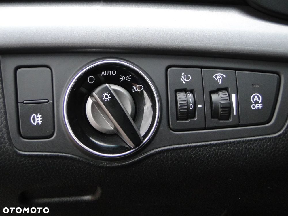 Hyundai i40 1.6 GDI BlueDrive Comfort - 33