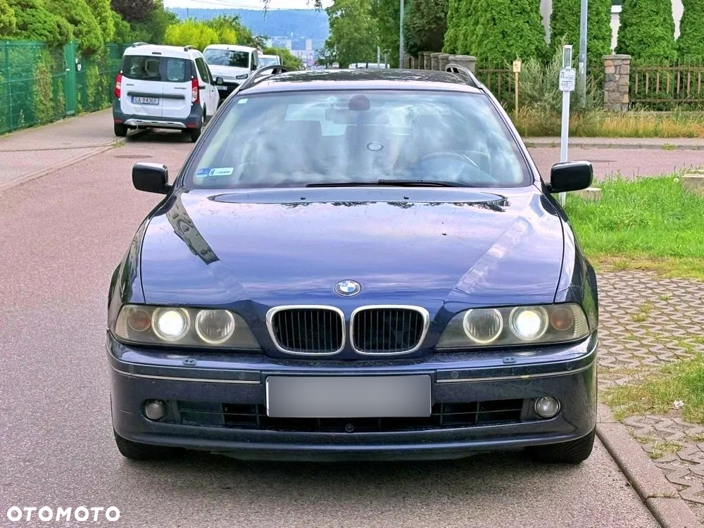BMW Seria 5 - 8