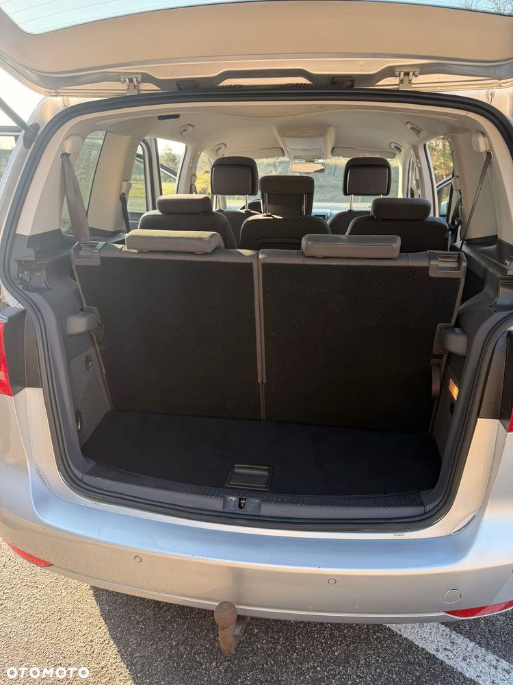 Volkswagen Touran 1.6 TDI DPF Comfortline DSG - 37