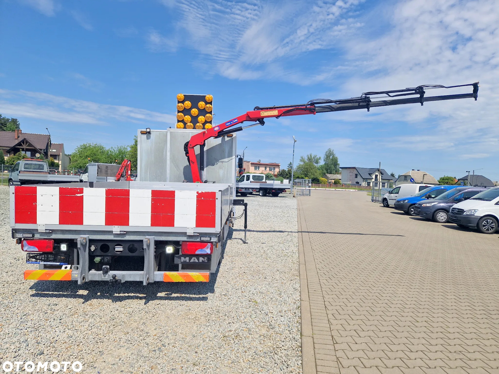 MAN TGL 12.250 DŻWIG HDS HIAB Z PILOTEM SKRZYNIA 4M 2 X KAMERA BLOKADA MOSTU SPANIE DUŻA KABINA - 26