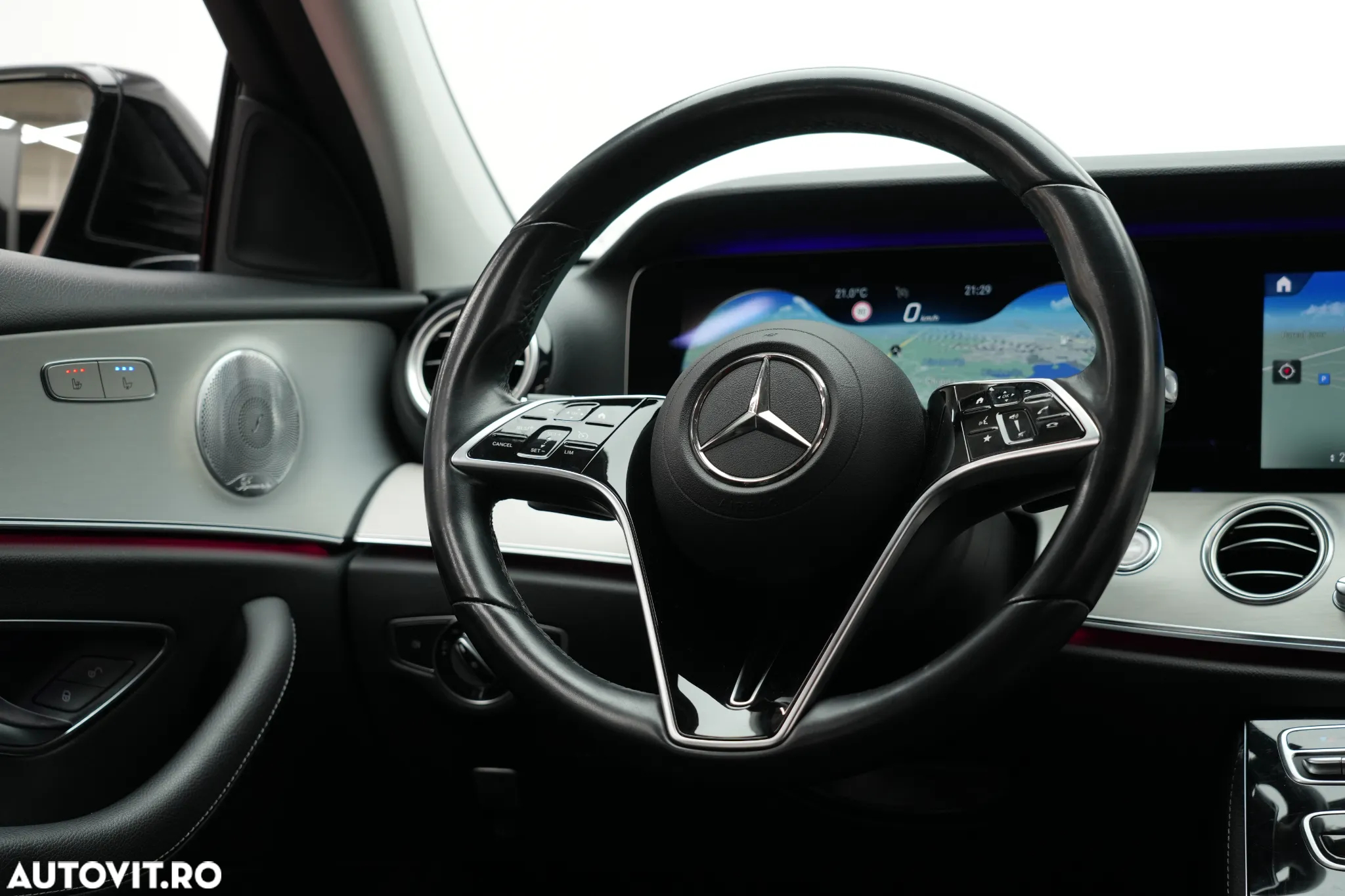 Mercedes-Benz E 300 de 9G-TRONIC AMG Line - 17