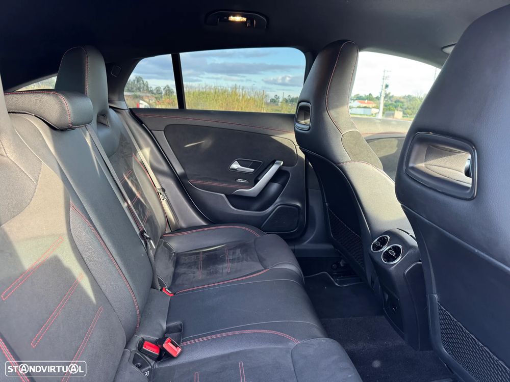 Mercedes-Benz CLA 250 e Shooting Brake AMG Line - 10