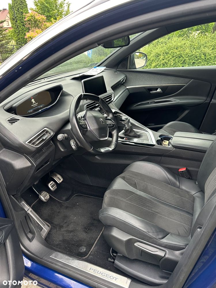 Peugeot 3008 1.2 PureTech GPF Active S&S - 6