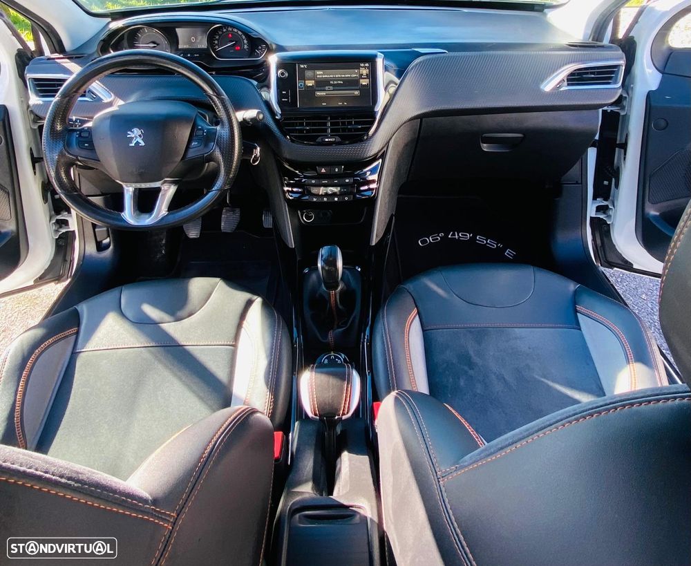 Peugeot 2008 PureTech 110 Stop&Start Allure - 13