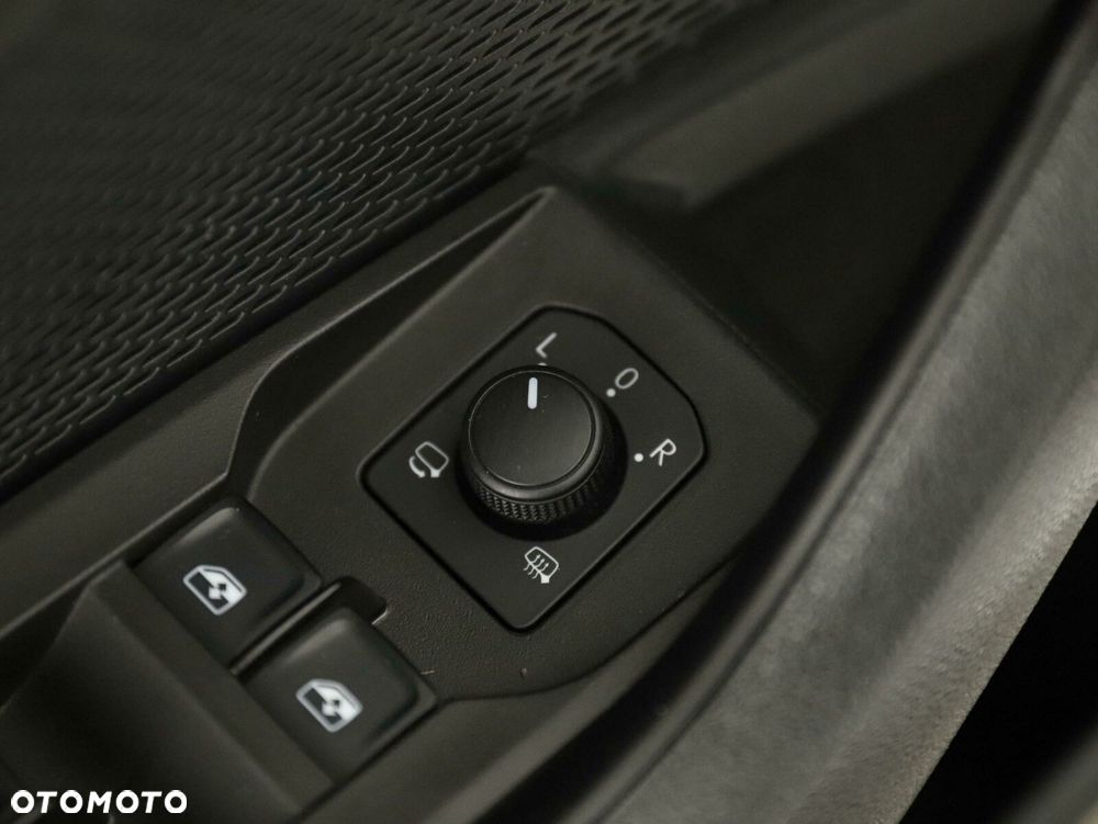 Skoda Octavia 2.0 TDI RS DSG - 25