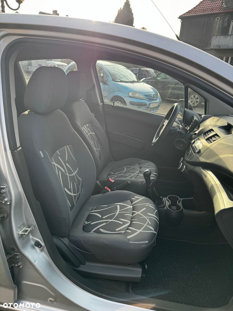 Chevrolet Spark 1.0 LS+ - 18