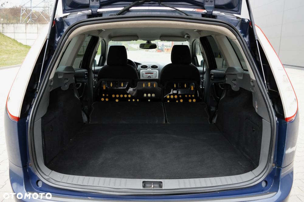 Ford Focus 1.8 TDCi Gold X - 32