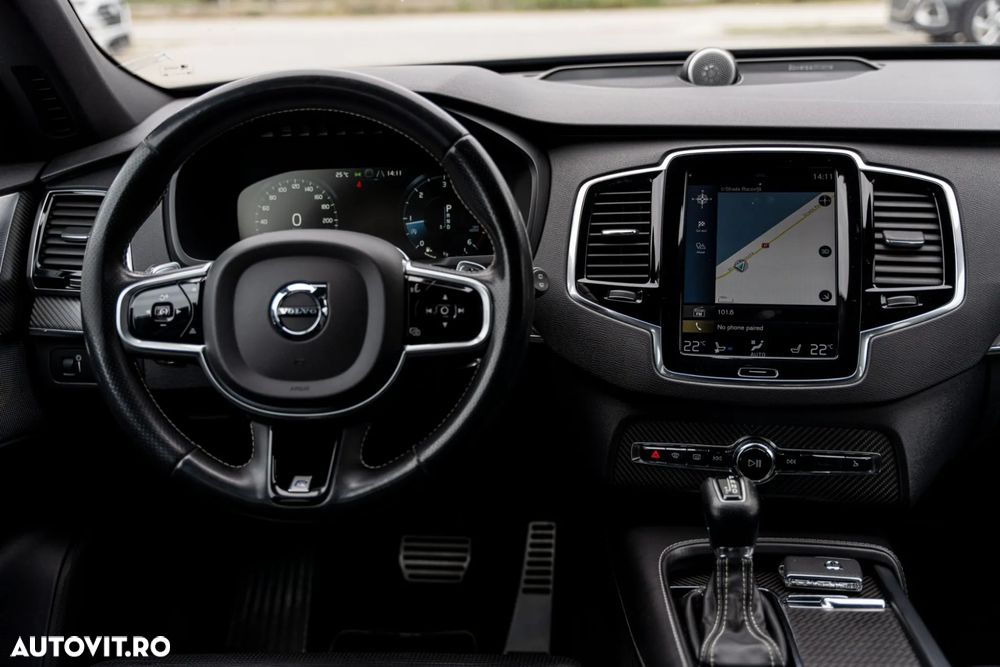 Volvo XC 90 D5 AWD Geartronic RDesign - 17