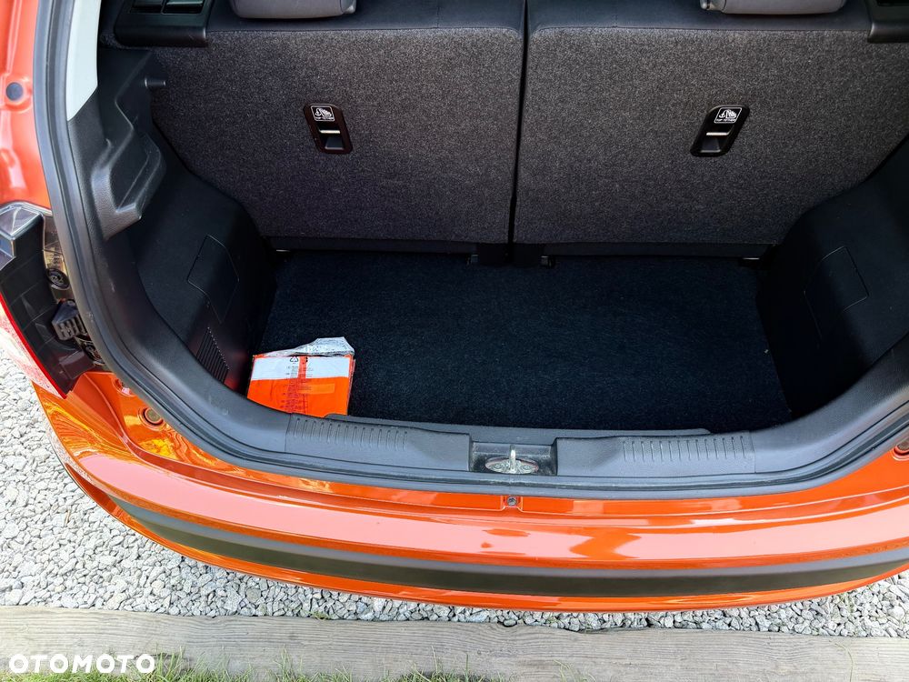 Suzuki Ignis 1.2 Premium AGS - 18