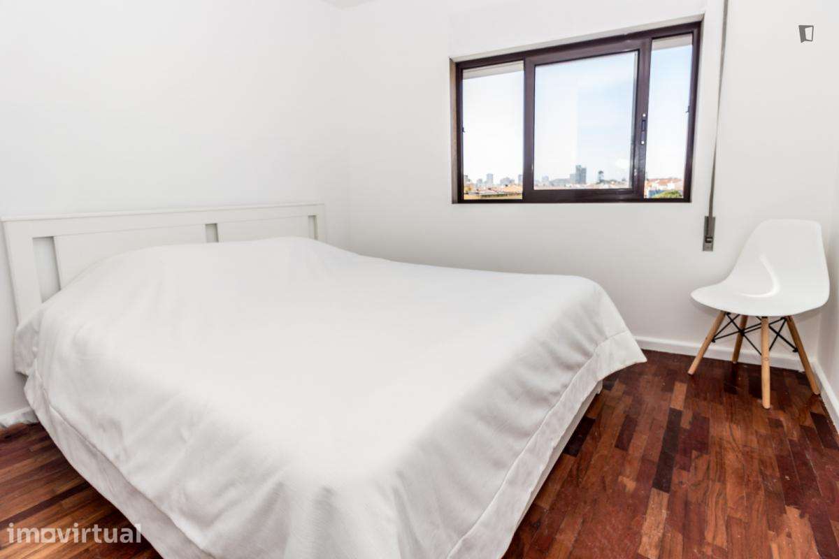 Quarto - localizado em Póvoa de Varzim Porto - Grande imagem: 5/20