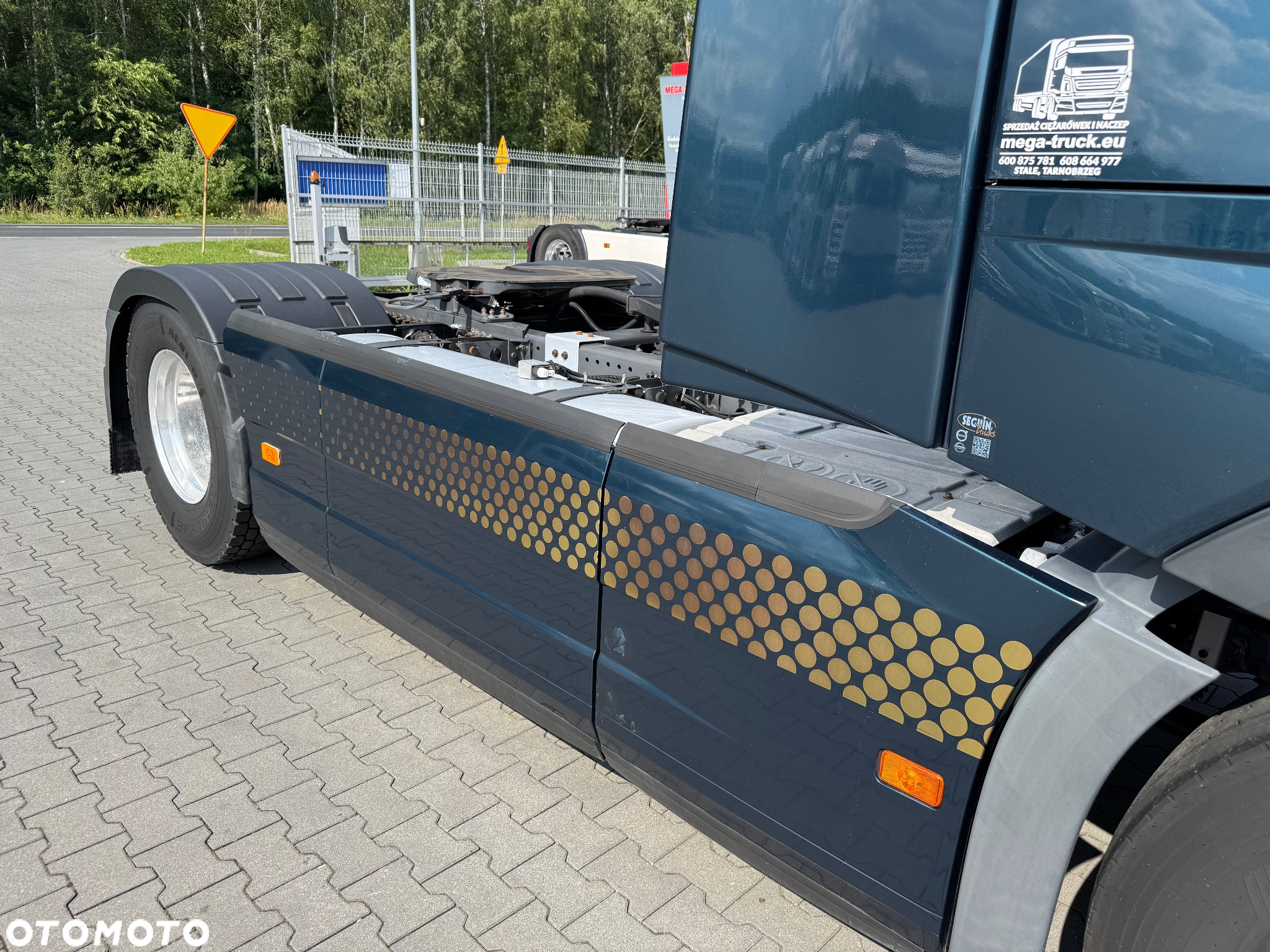 Volvo FH 500  HYDRAULIKA ŁADNE I BOGATE - 11