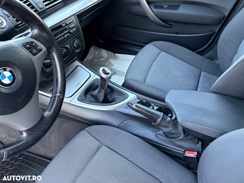 BMW Seria 1 116i - 6