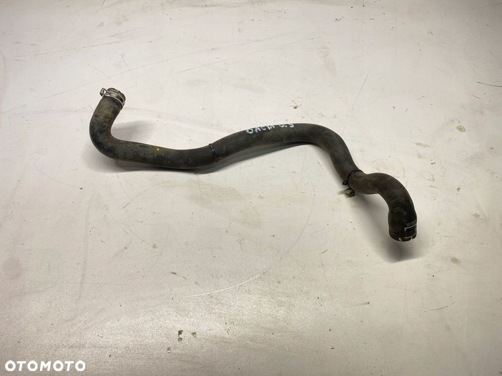 PRZEWÓD CHŁODNICY DACIA SANDERO STAPEWAY 0.9 TCE 215016178R 19-23 - 1