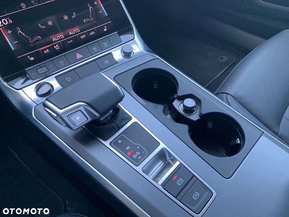Audi A6 Avant - 20