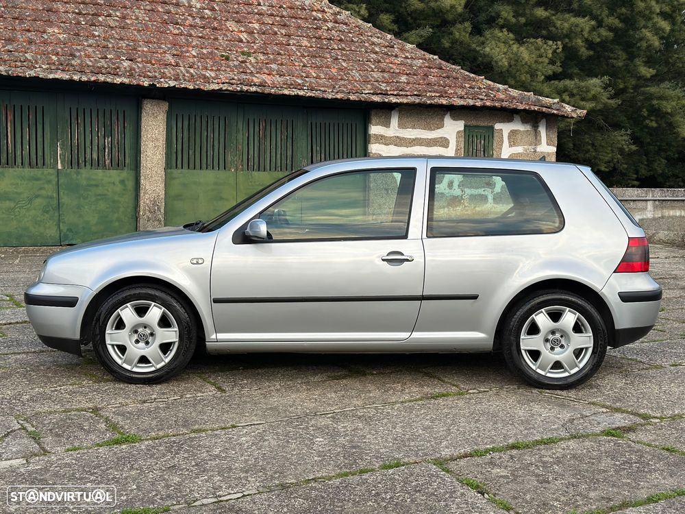 VW Golf 1.6i Confortline - 5