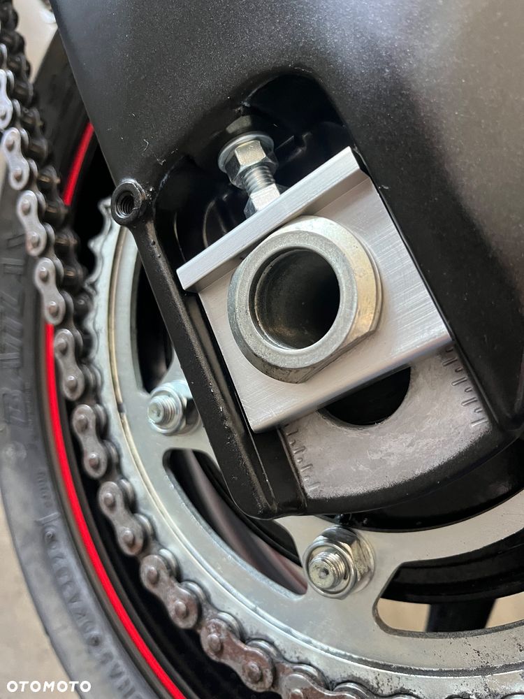 Yamaha FZ8 - 20