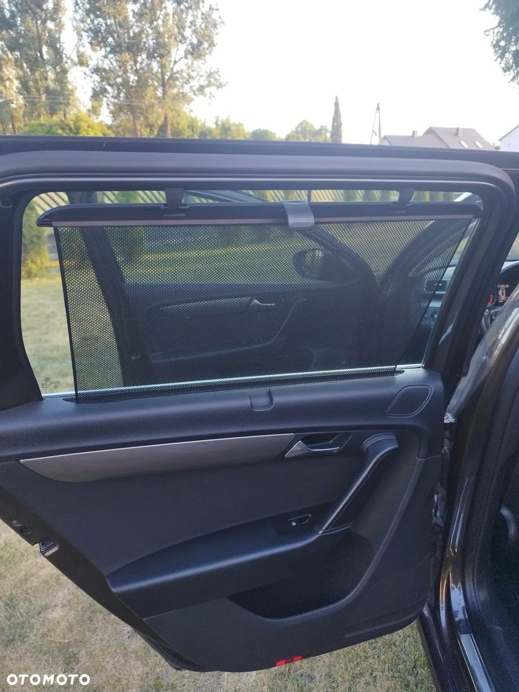 Volkswagen Passat - 10