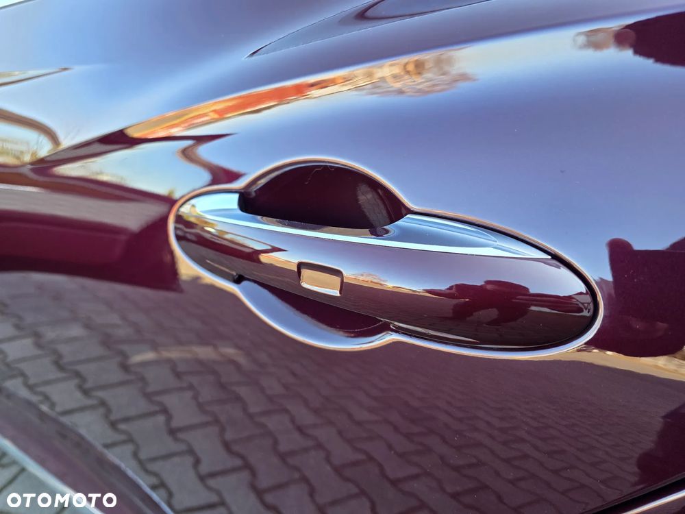 Bentley Flying Spur - 13