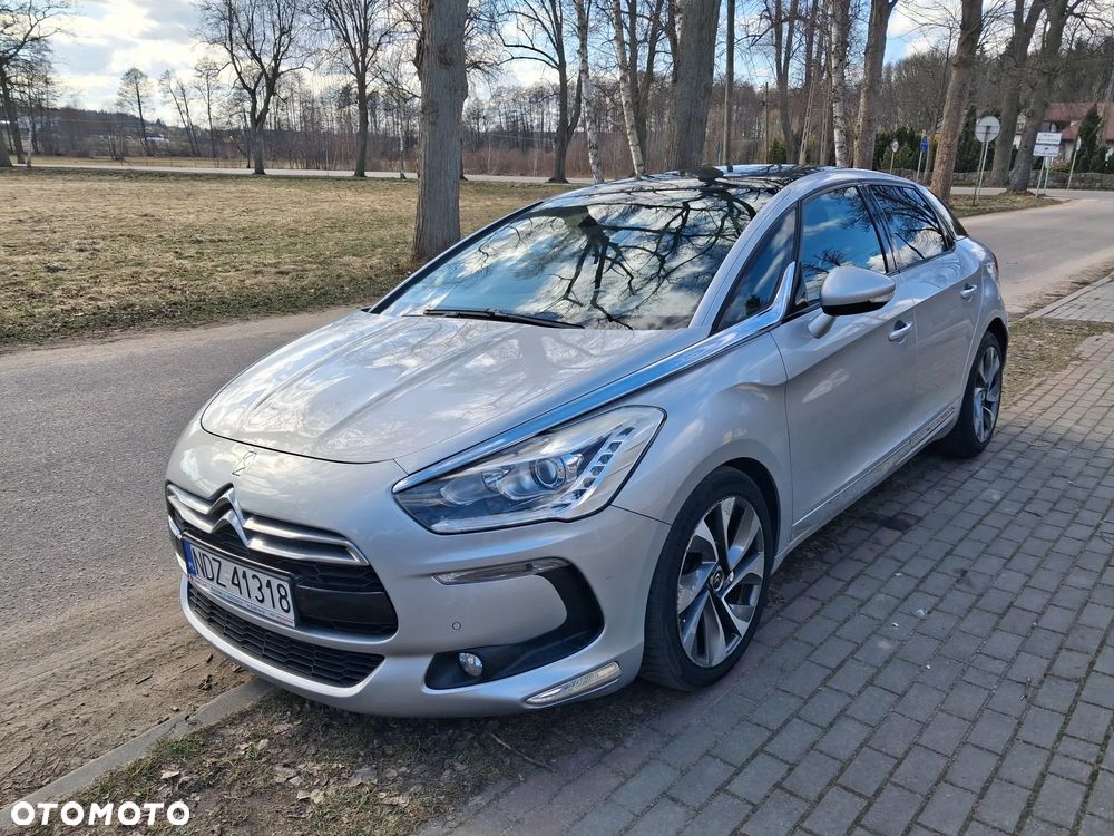 Citroën DS5 HDi 165 SportChic - 1