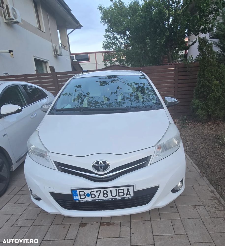Toyota Yaris 1.3 VVT-i Multidrive S Luna - 1
