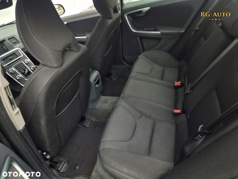 Volvo S60 - 24