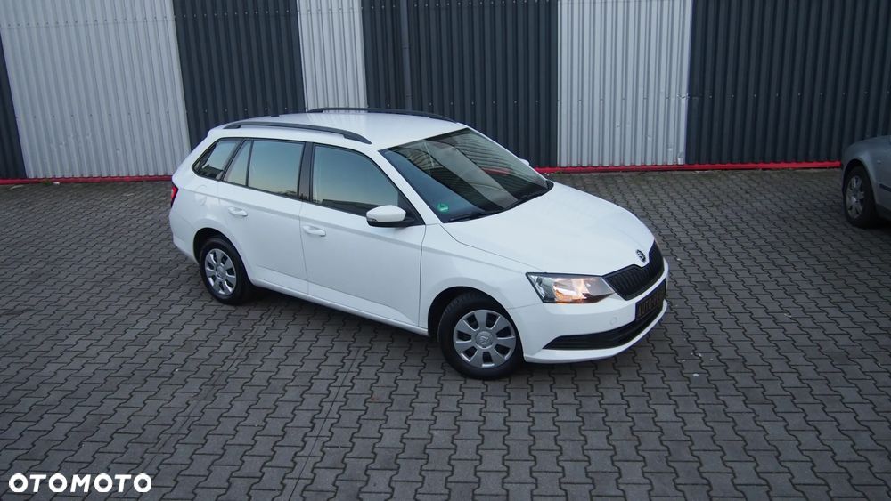Skoda Fabia Combi 1.0 MPI Active - 11