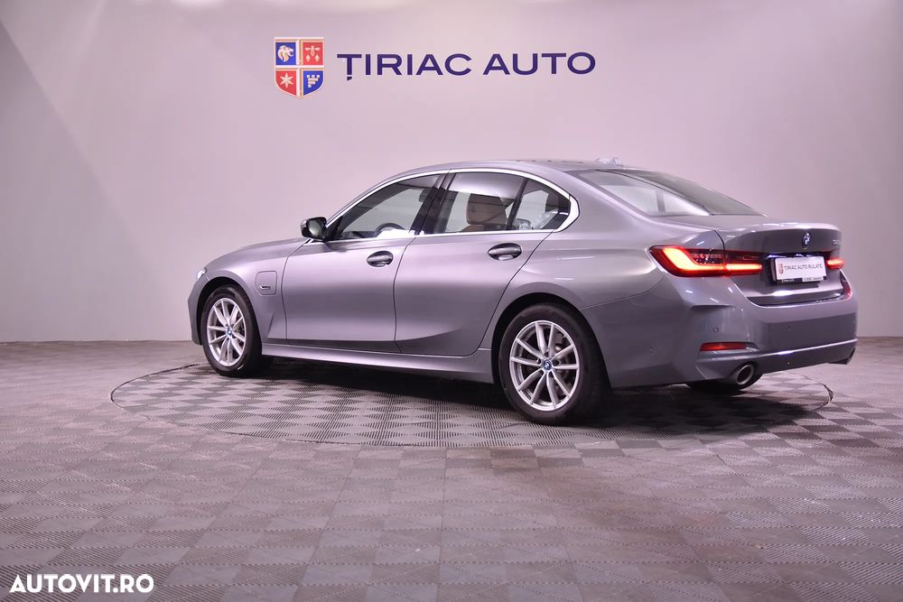 BMW Seria 3 320e AT PHEV - 3
