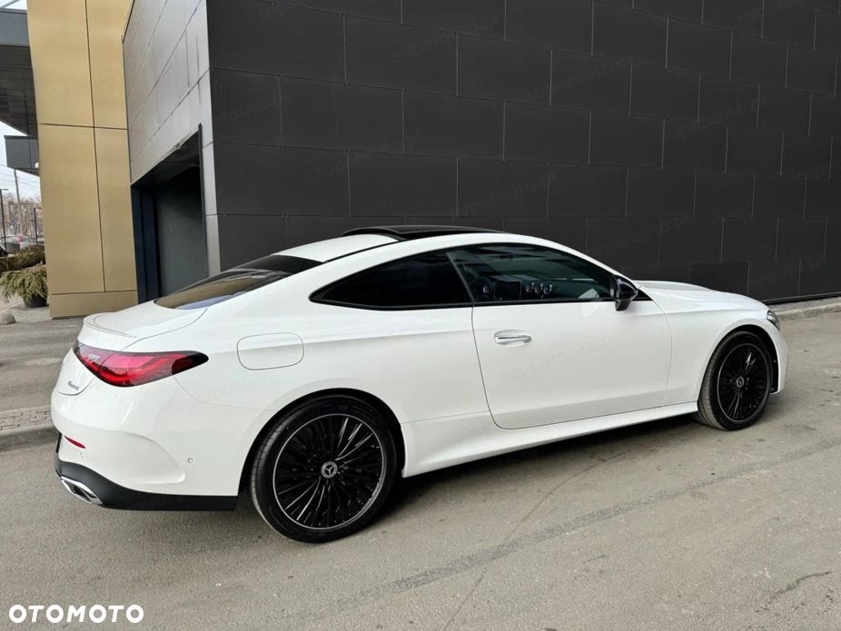 Mercedes-Benz CLE 300 mHEV 4-Matic AMG Line - 5