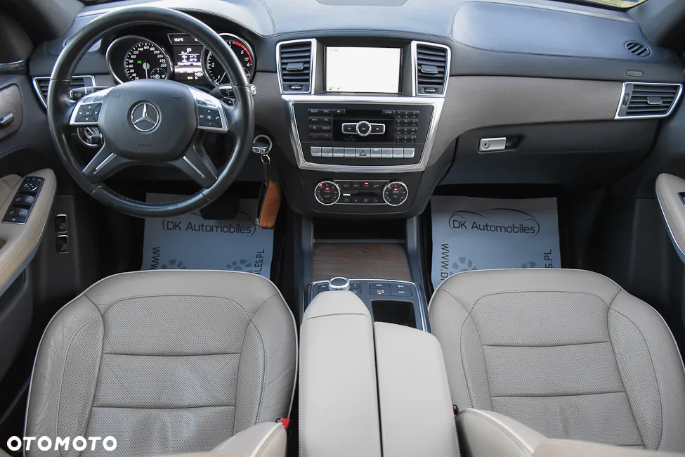 Mercedes-Benz GL 350 BlueTec 4-Matic - 17